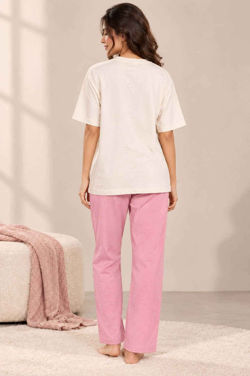 Karavya Women’s Cream Choose Happiness Graphic Oversized T-Shirt & Pink Pajama Nightwear Set