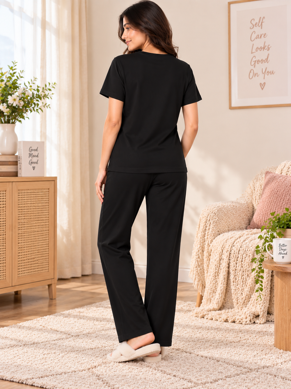 Karavya Women’s Black Graphic Printed T-Shirt & Pajama Nightwear Set